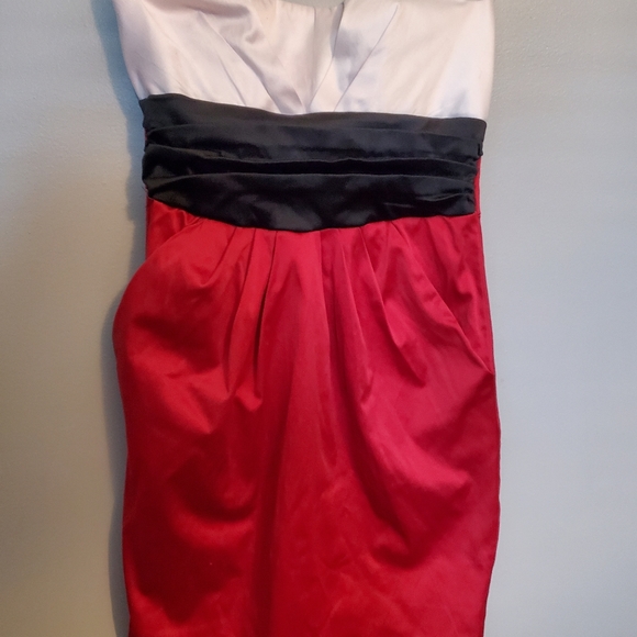 IMPRESS! White/Red Strapless Dress w/Pockets - Size M - Picture 1 of 7